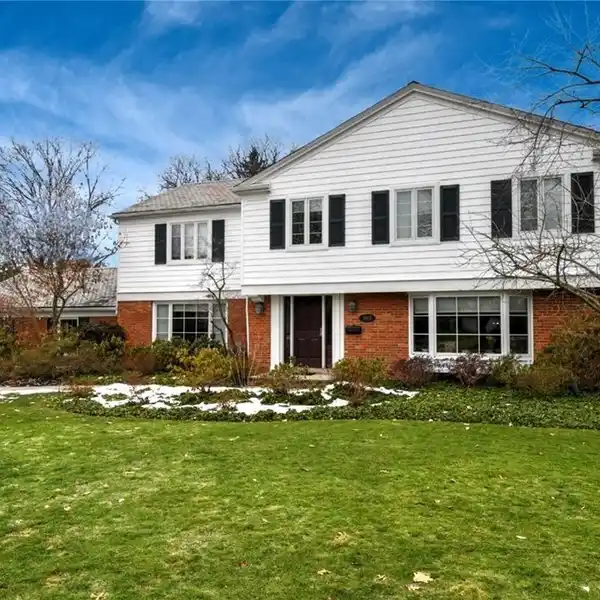 GRACIOUS COLONIAL HOME ON A GORGEOUS PARK-LIKE LOT