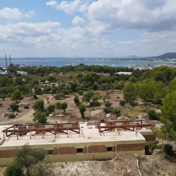 FANTASTIC DESIGNER FINCA UNDER CONSTRUCTION