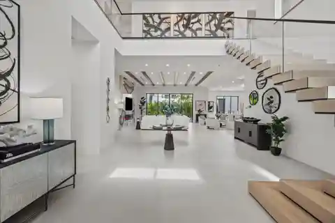 Extraordinary Custom Home in Mizner Park