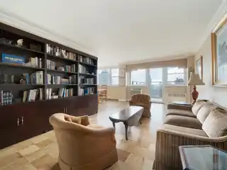 Private Balcony with Iconic Manhattan Vistas