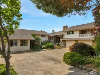 A Peaceful Sanctuary on a Gated Street