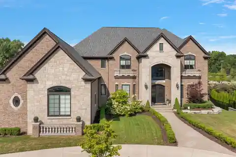 Sapphire-Built Stunner with Grand Interiors