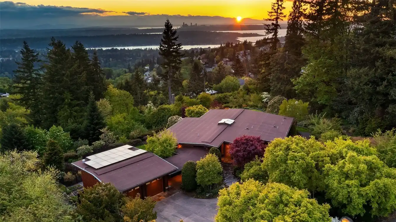 Northwest Modern Home in Coveted Hilltop