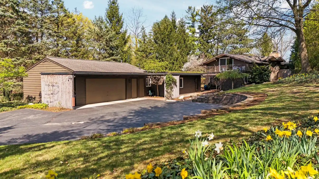 Mid-century Home in the Heart of Ann Arbor Hills