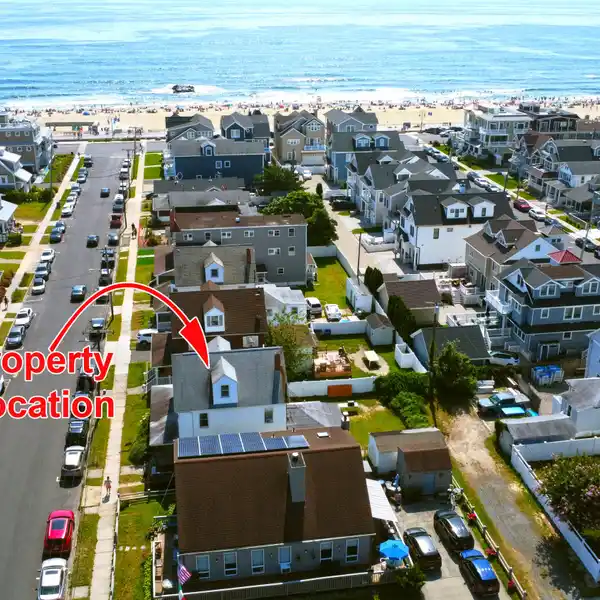 COASTAL DUPLEX STEPS FROM BEACH AND BOARDWALK