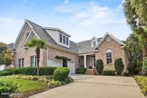 Meticulously Maintained Brick Residence in Landfall