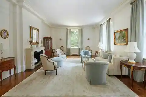 Elegant Living in an Iconic Building