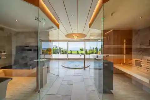 Luxury Retreat with Wellness Oasis