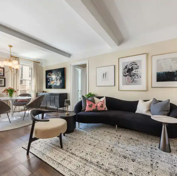 PRE-WAR ONE BEDROOM HOME AT THE WAVERLY