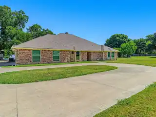 Boating Enthusiasts Dream Lake Ray Hubbard Home