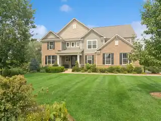 Dream Retreat in a Scenic Setting