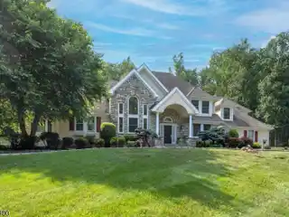 Elegant Custom Colonial in Harding Township