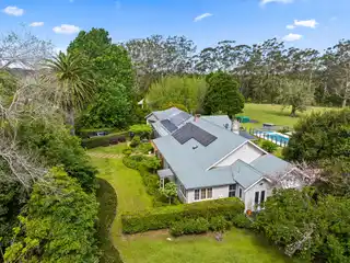 Hanwood Hill - Breathtaking Country Estate