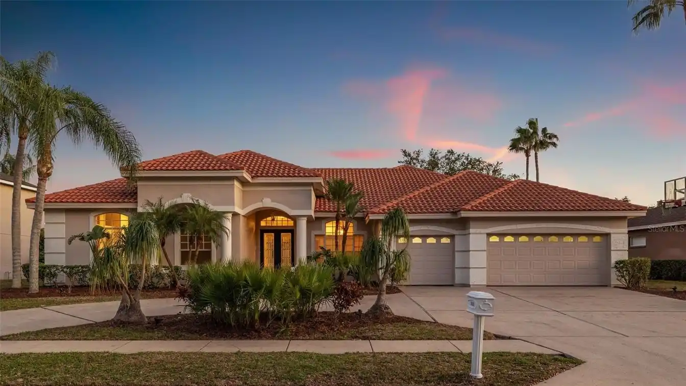 Luxury and Comfort in Myrtle Point at Lansbrook