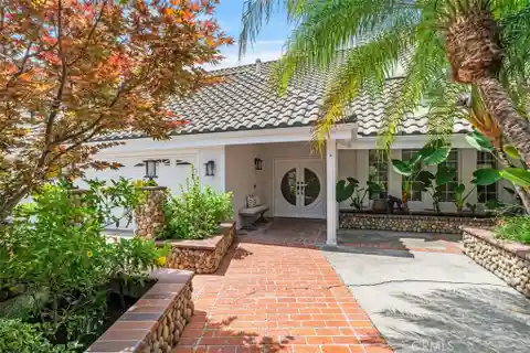 Serene Cul-de-sac Home with Spa-like Luxury
