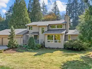 Beautiful Home on 1.2 Private Acres