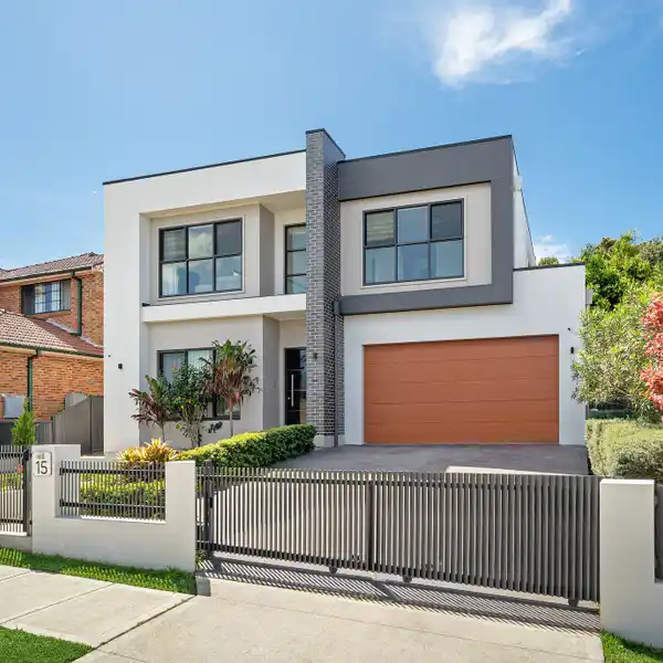 A TRIUMPH OF EXECUTIVE FAMILY DESIGN