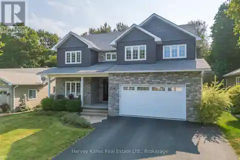 Impressive Custom Residence