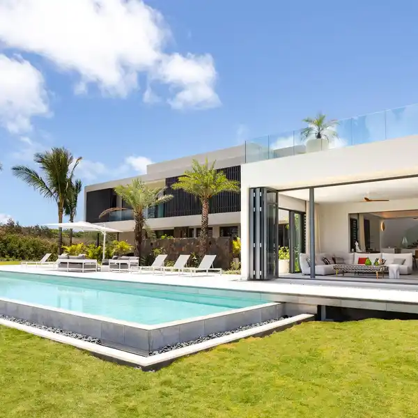EXQUISITE MODERN GOLF VILLA