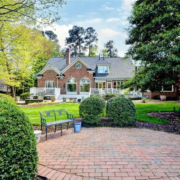 STUNNING GOVERNOR’S LAND HOME WITH PRIVATE MARINA