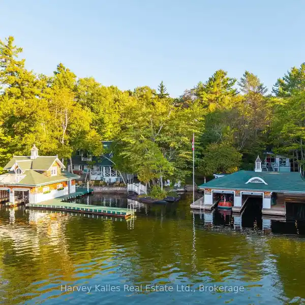 BIRCHCOVE - LAKE ROSSEAU LANDMARK