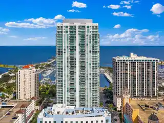 Captivating City Views Through Walls of Glass