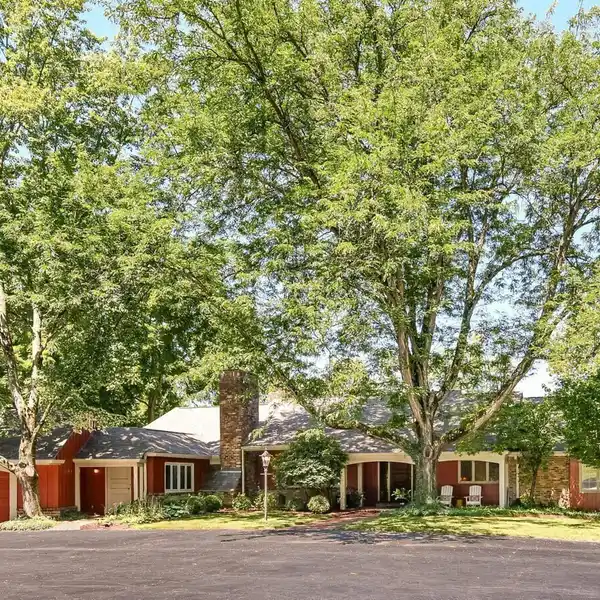 BEAUTIFUL CUSTOM RANCH WITH WALKOUT LOWER LEVEL