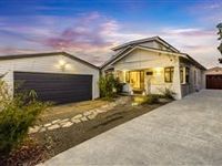 AWARD WINNING POST COLONIAL BUNGALOW