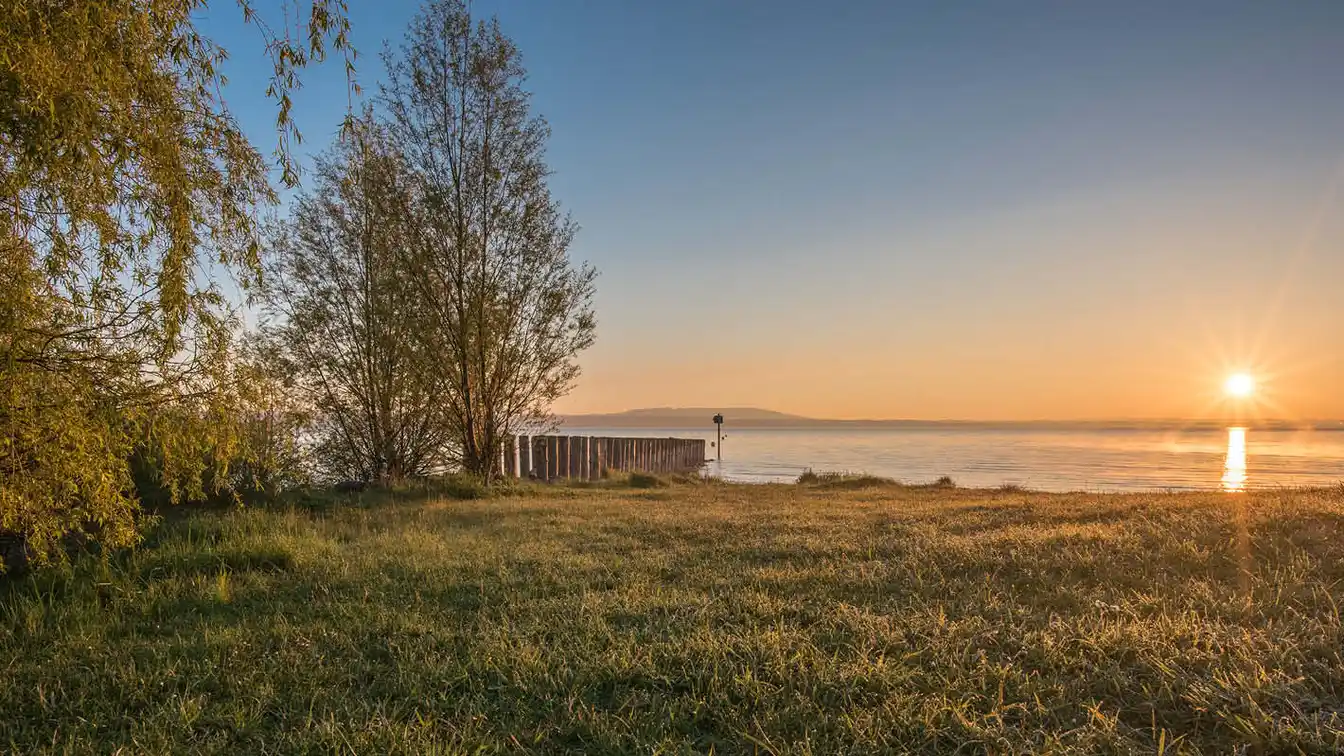 Exclusive Lakefront Residence