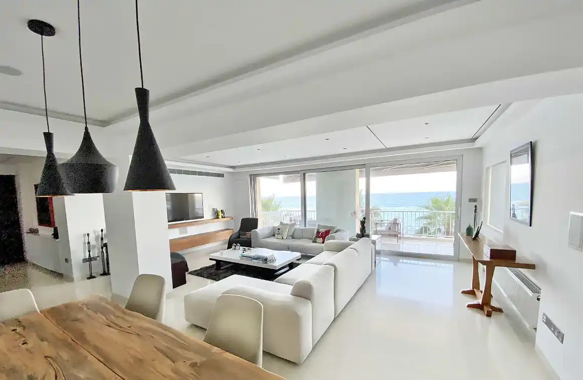 Luxury Apartment Overlooking the Mediterranean