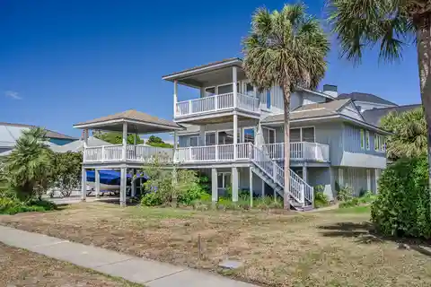Wonderful Second Row Ocean-View Home