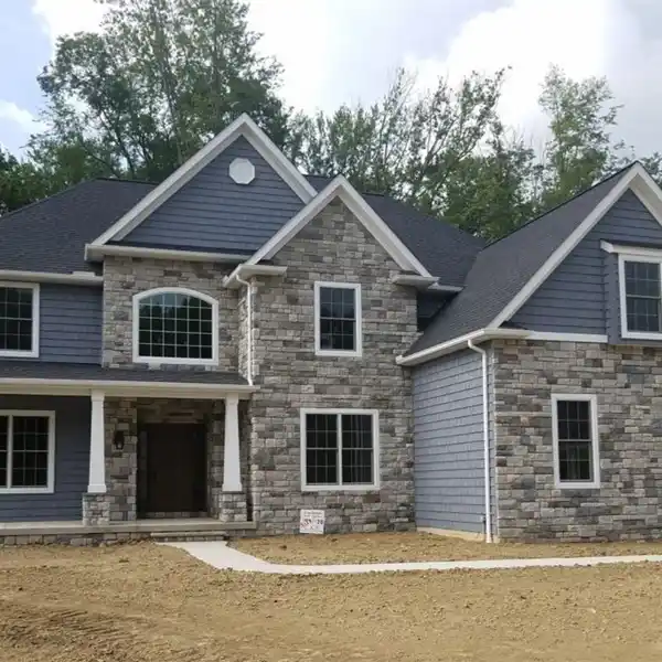 TO BE BUILT IN AUTUMN GROVE
