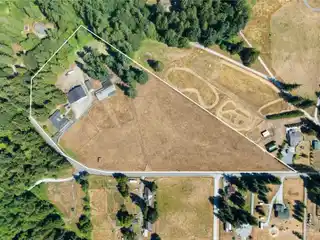 Exceptional 10-Acre Equestrian Estate