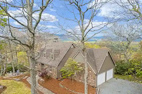 Adirondack-style Home with Breathtaking Views
