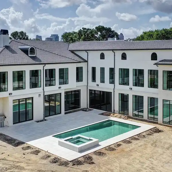 AMAZING NEW CONSTRUCTION RESIDENCE IN TANGLEWOOD