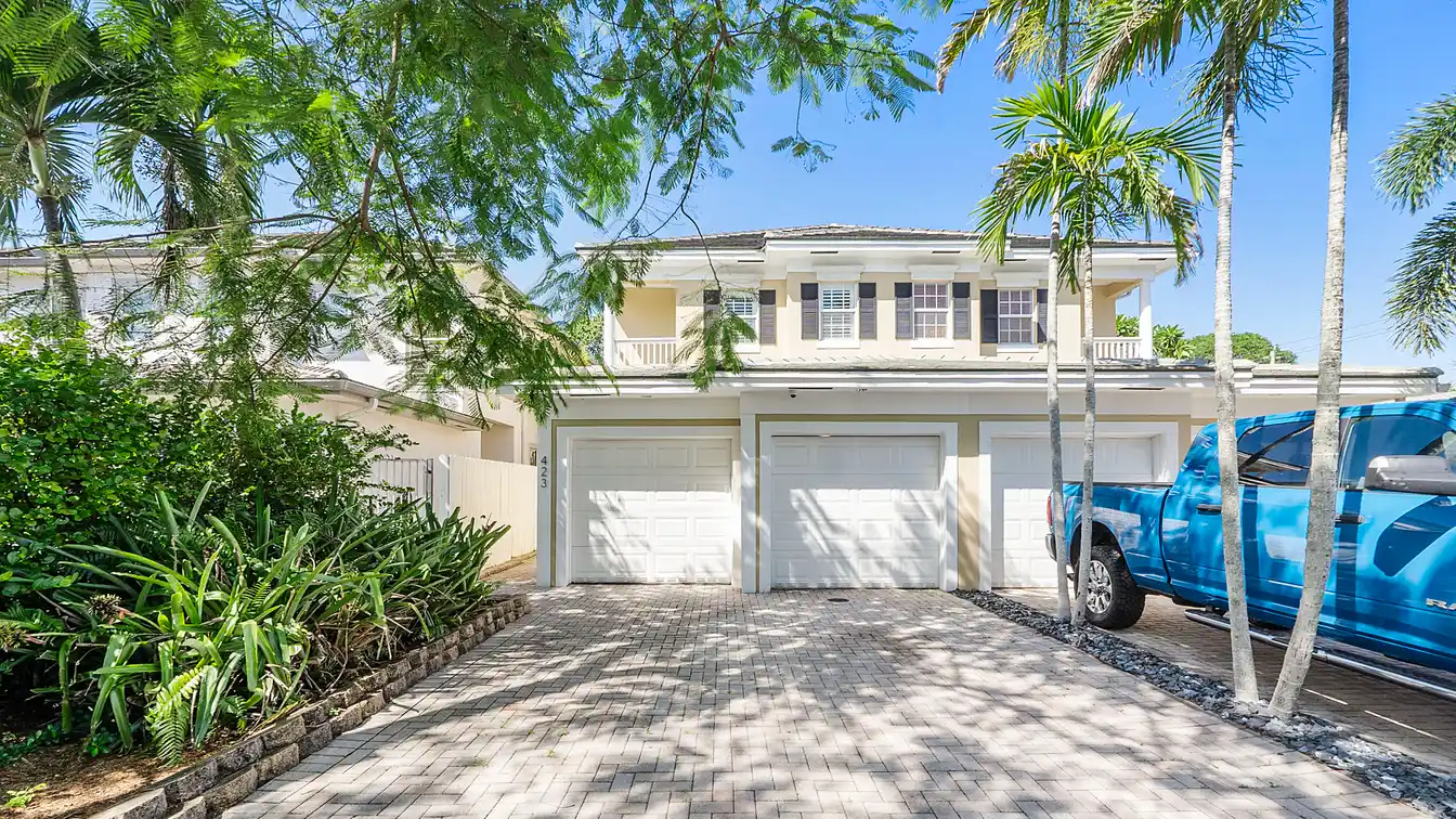 Airy Townhome in Peaceful Fort Lauderdale
