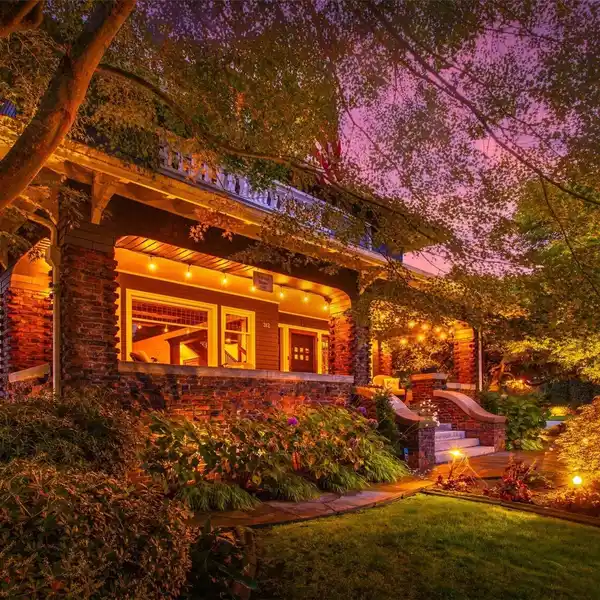ICONIC HISTORIC MANSION