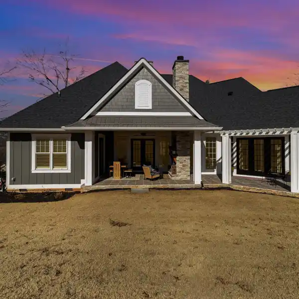 EXQUISITE GOLF COURSE ESTATE