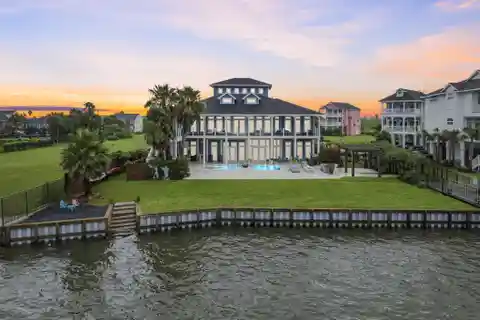 Custom Waterfront Masterpiece