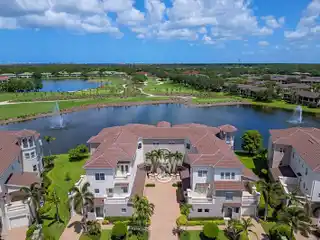 Elegant Naples Penthouse with Sunset Golf Views