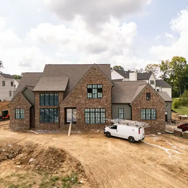 BEAUTIFUL NEW CONSTRUCTION WITH A GREAT PLAN
