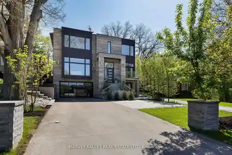 A Modern Architectural Triumph