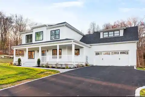 Luxurious Modern Farmhouse on over Three Acres