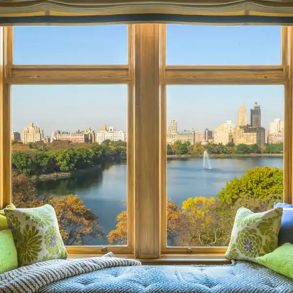 ARCHITECTURALLY DISTINGUISHED FULL-FLOOR APARTMENT