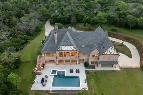 English Countryside Charm Above Lake Grapevine