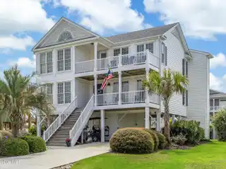 Coastal Retreat on an Oversized Lot