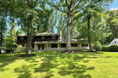 Gorgeous Updated Colonial in Sought After Manor Country Club Community
