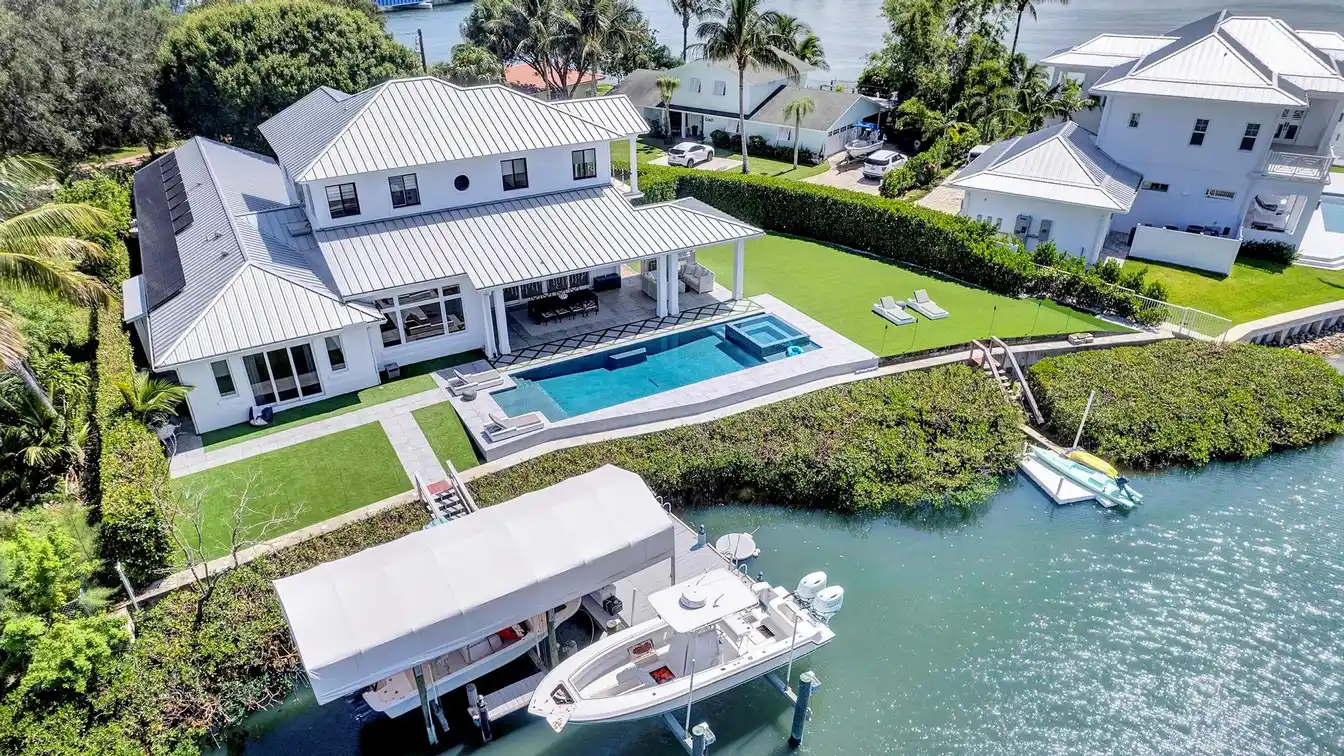 Unparalleled Waterfront Living on the Loxahatchee River