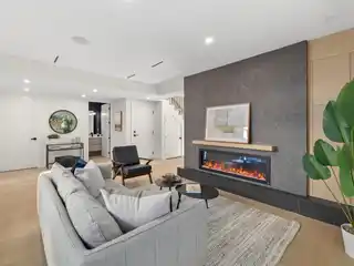 Thoughtfully Designed Fully Detached Townhouse