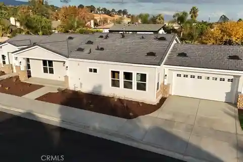 Rare Brand New Build with Two Accessory Units